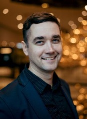 Henri Palmar, Turunduslabori partner